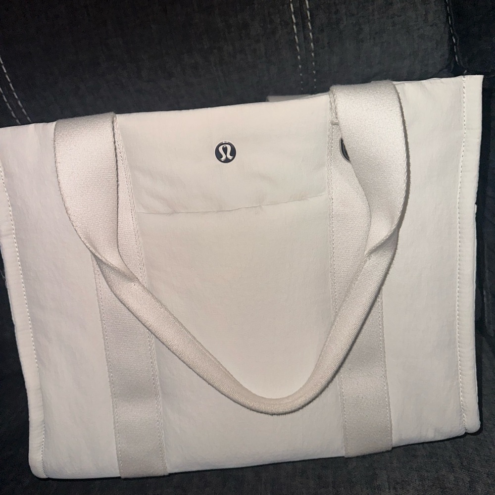 lululemon Boxy Tote Bag 10L